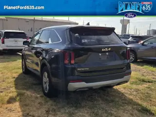 Kia Sorento 2025 LX 4dr SUV