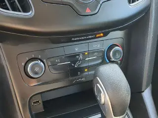 Ford Focus 2018 SE 4p Hatchback