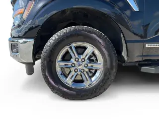 Ford F-150 2025 4x4 XLT 4dr SuperCrew 5.5 ft. SB