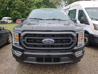 Ford F-150 2023 4x4 XLT 4dr SuperCrew 5.5 ft. SB