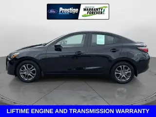 Toyota Yaris 2020 LE 4p Sedan 6M