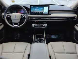Lincoln Corsair 2026 Premiere SUV de 4 puertas