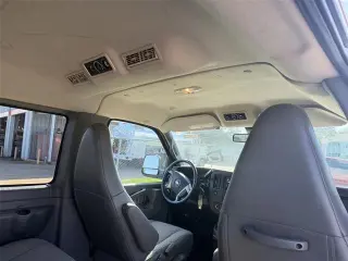 Chevrolet Express 2021 LT 2500 Furgoneta de Pasajeros de 3 puertas