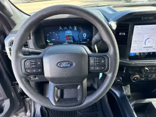 Ford F-150 2024 4x2 STX 4dr SuperCrew 5.5 ft. SB