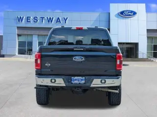 Ford F-150 2022 4x4 XLT 4p SuperCrew 6.5 ft. SB