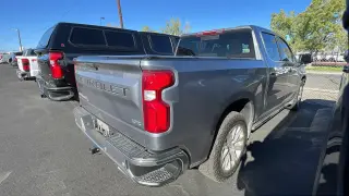 Chevrolet Silverado 1500 Limited 2022 4x4 LTZ 4 puertas Crew Cab 5.8 ft. SB