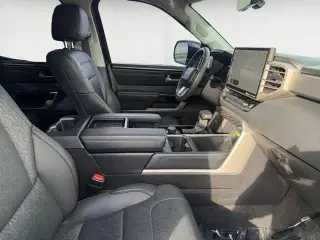 Toyota Tundra 2024 4x2 Limited 4dr CrewMax Cab Pickup SB