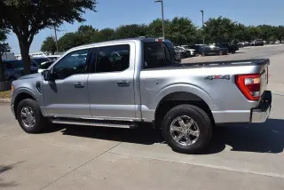 Ford F-150 2023 4x4 Lariat 4p SuperCrew 5.5 ft. SB