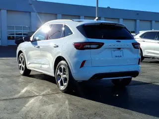 Ford Escape 2023 AWD ST-Line Select 4p SUV