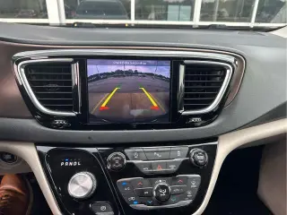 Chrysler Pacifica 2018 Touring L Plus 4dr Mini-Van