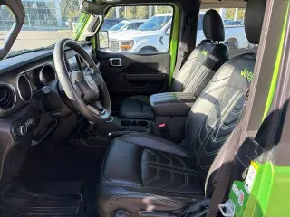 Jeep Wrangler 2018 4x4 Sport 2dr SUV (lanzamiento medio del año)