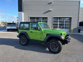Jeep Wrangler 2018 4x4 Sport 2dr SUV (lanzamiento medio del año)