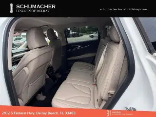Lincoln Nautilus 2022 Estándar 4p SUV