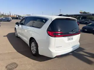 Chrysler Pacifica 2023 Touring L 4dr Mini-Van