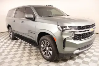 Chevrolet Suburban 2023 4x4 LS 4dr SUV