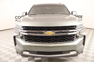 Chevrolet Suburban 2023 4x4 LS 4dr SUV