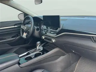 Nissan Altima 2024 2.5 SR Sedán 4 puertas