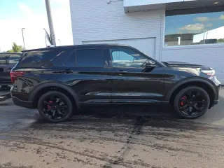 Ford Explorer 2021 AWD ST 4p SUV