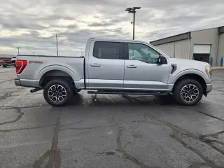 Ford F-150 2023 4x4 XLT 4p SuperCrew 5.5 ft. SB