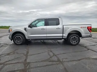 Ford F-150 2023 4x4 XLT 4p SuperCrew 5.5 ft. SB