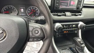 Toyota RAV4 2021 AWD LE 4dr SUV