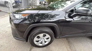 Toyota RAV4 2021 AWD LE 4dr SUV