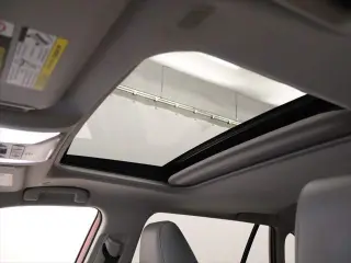 Toyota RAV4 Híbrido 2023 AWD XLE Premium 4p SUV