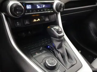 Toyota RAV4 Híbrido 2023 AWD XLE Premium 4p SUV