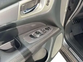 Nissan Pathfinder 2020 4x4 SL 4 SUV
