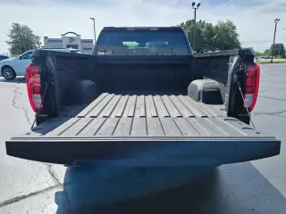 GMC Sierra 1500 2023 4x4 Elevation 4dr Crew Cab 5.8 ft. CB