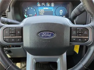 Ford F-150 2025 4x2 XLT 4p SuperCrew 5.5 pies SB