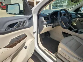 GMC Acadia 2023 Denali SUV 4p.