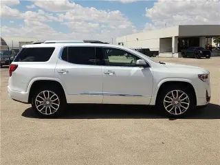 GMC Acadia 2023 Denali SUV 4p.