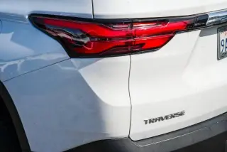 Chevrolet Traverse 2022 LS 4p SUV con 1LS