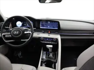 Hyundai ELANTRA 2026 Limited 4dr Sedán