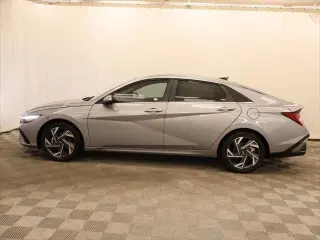 Hyundai ELANTRA 2026 Limited 4dr Sedán