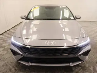 Hyundai ELANTRA 2026 Limited 4dr Sedán