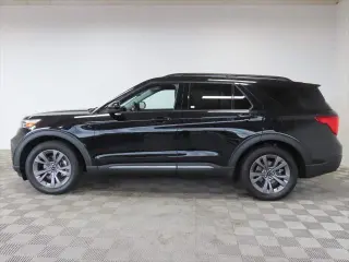 Ford Explorer 2023 XLT 4p SUV
