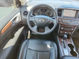 Nissan Pathfinder 2017 Platinum 4dr SUV
