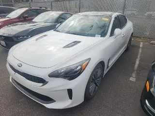 Kia Stinger 2019 Sedán 4 puertas