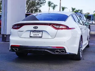 Kia Stinger 2019 Sedán 4 puertas