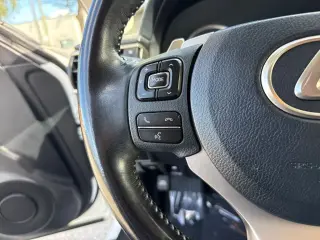 Lexus IS 300 2020 4dr Sedán