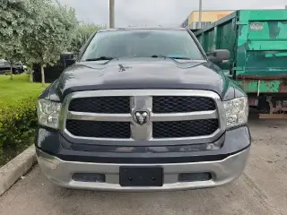 Ram 1500 Clásico 2020 4x2 SLT 4p Cab Crew 6.3 ft. SB Pickup