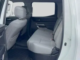 Toyota Tundra 2023 4x4 SR5 4dr CrewMax Cab Pickup SB