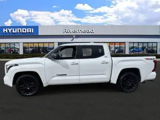 Toyota Tundra 2023 4x4 SR5 4dr CrewMax Cab Pickup SB