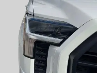 Toyota Tundra 2023 4x4 SR5 4dr CrewMax Cab Pickup SB