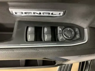 GMC Sierra 1500 2024 4x4 Denali 4dr Crew Cab 5.8 ft. SB
