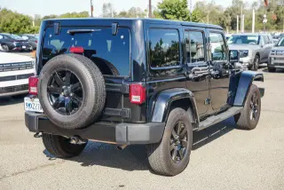 Jeep Wrangler Unlimited 2014 4x4 Sahara 4dr SUV