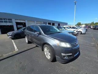 Chevrolet Traverse 2013 LT 4dr SUV con 1LT