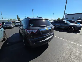 Chevrolet Traverse 2013 LT 4dr SUV con 1LT